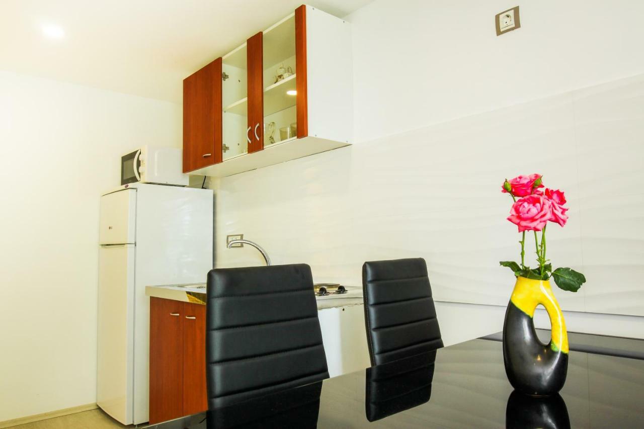 Apartment Bugenvilija Lovran Eksteriør billede